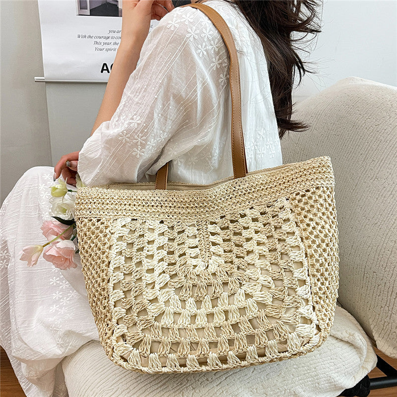2026 Woven Shoulder Beach Handheld Unique Large Straw New Underarm Tote Bag