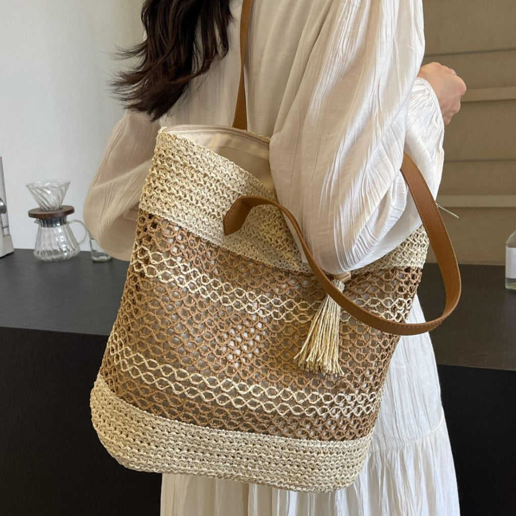 Women Beach Straw 2026 New Hollow Woven Fashion Large Shoulder Bag