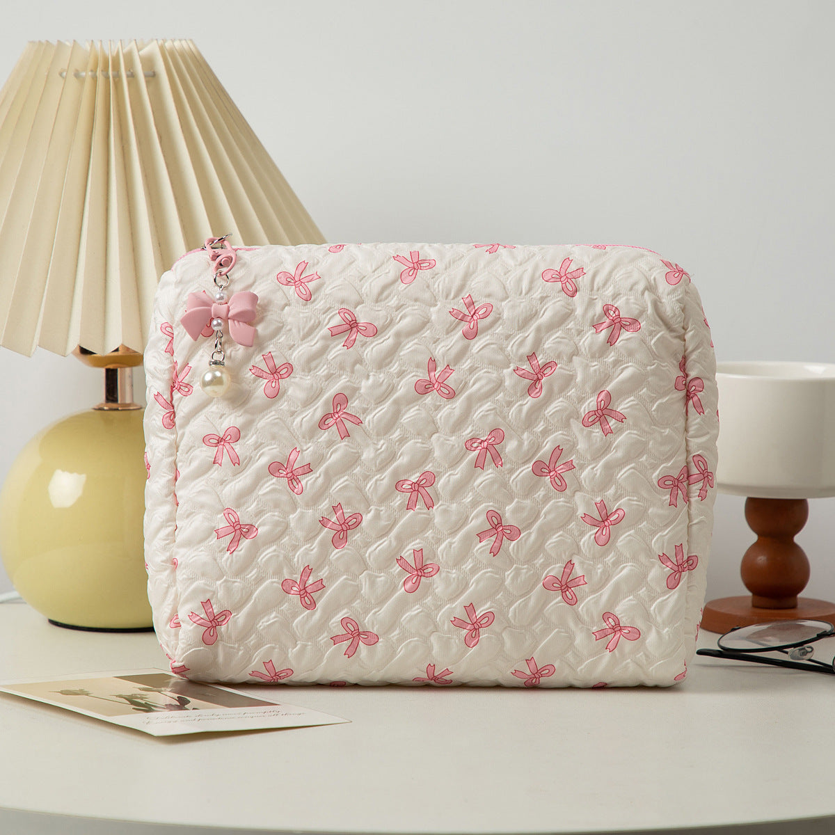 Bow-Knot Hand-Held Large Capacity Cosmetic Travel Toiletry Bag