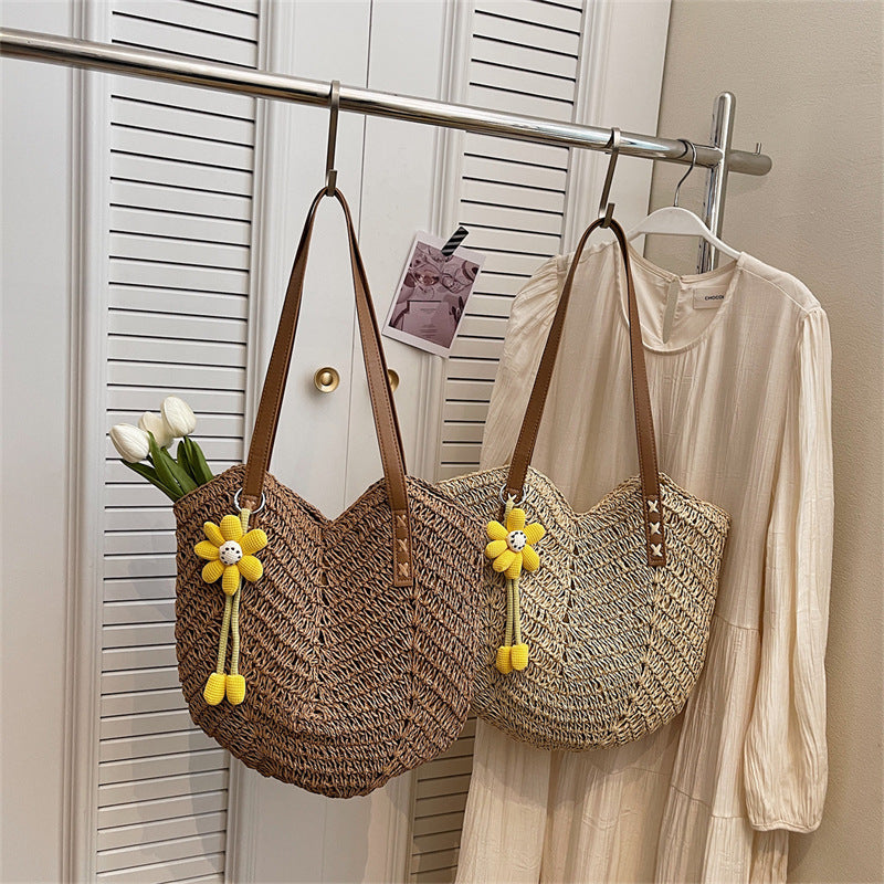 Women Handmade Woven 2026 Spring New Trendy Large Tote Beach Shoulder Bag