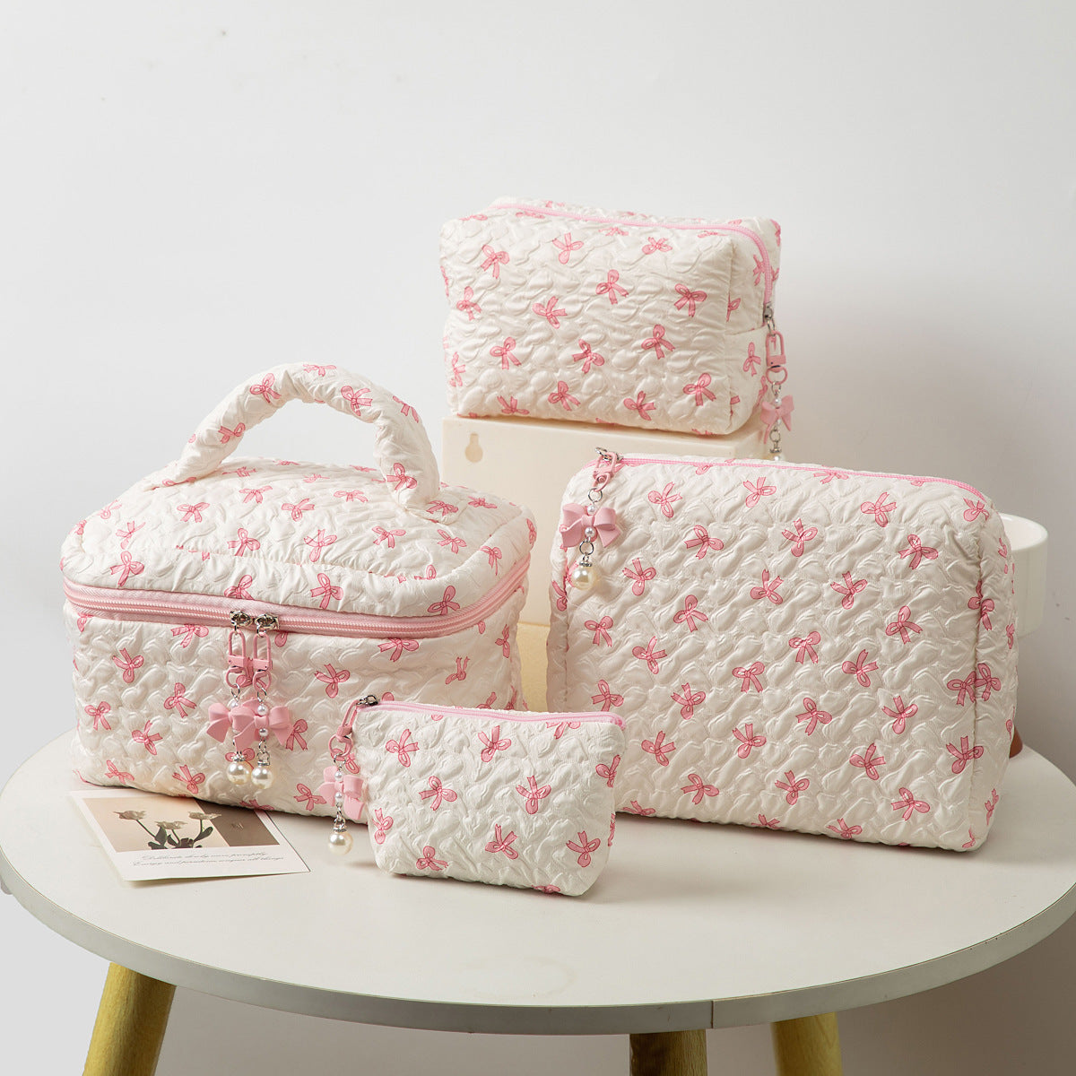 Bow-Knot Hand-Held Large Capacity Cosmetic Travel Toiletry Bag
