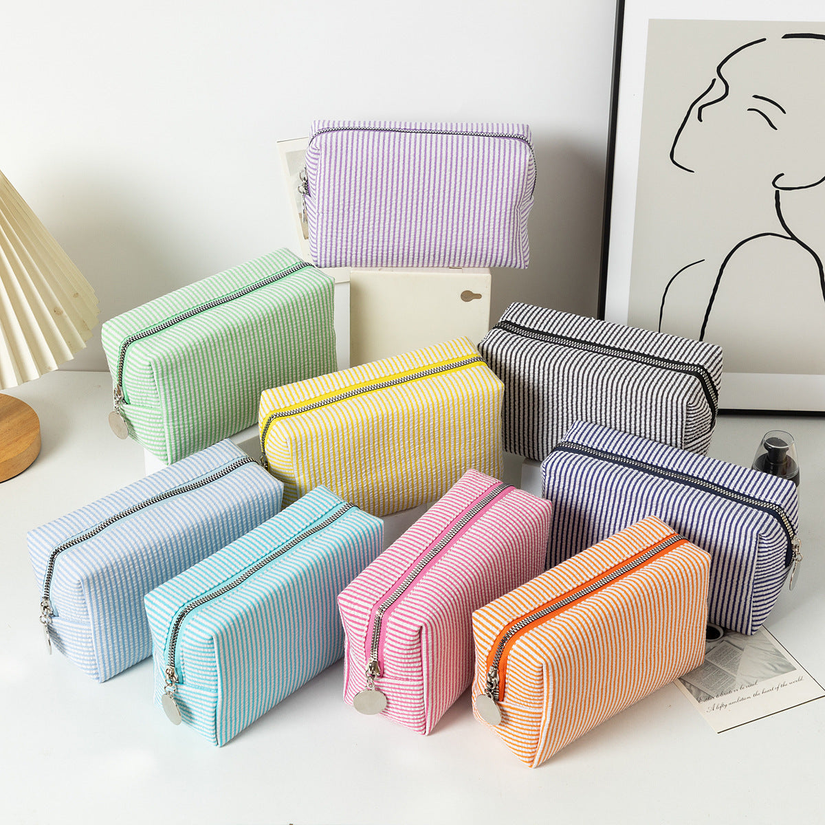 Seersucker Striped Cosmetic Bag Large Capacity Travel Toiletry Clutch Bag