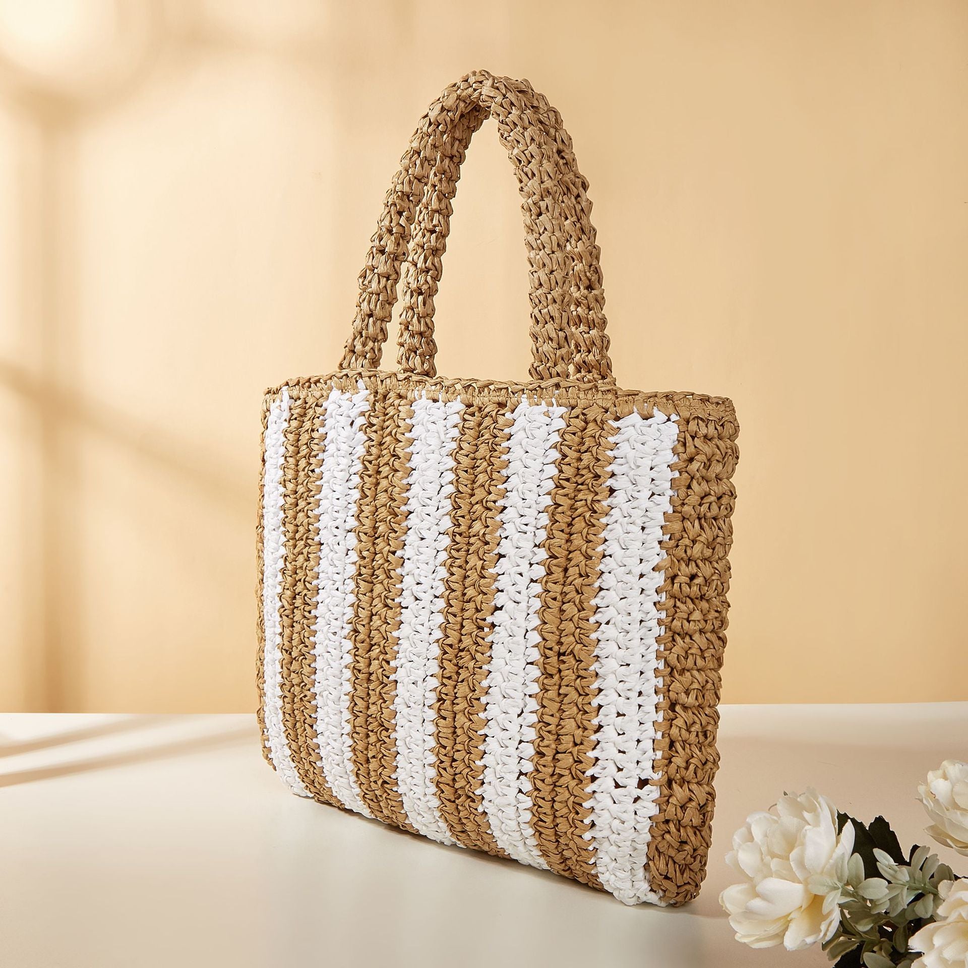 Simple Vertical Stripe Straw Beach Shoulder Bag