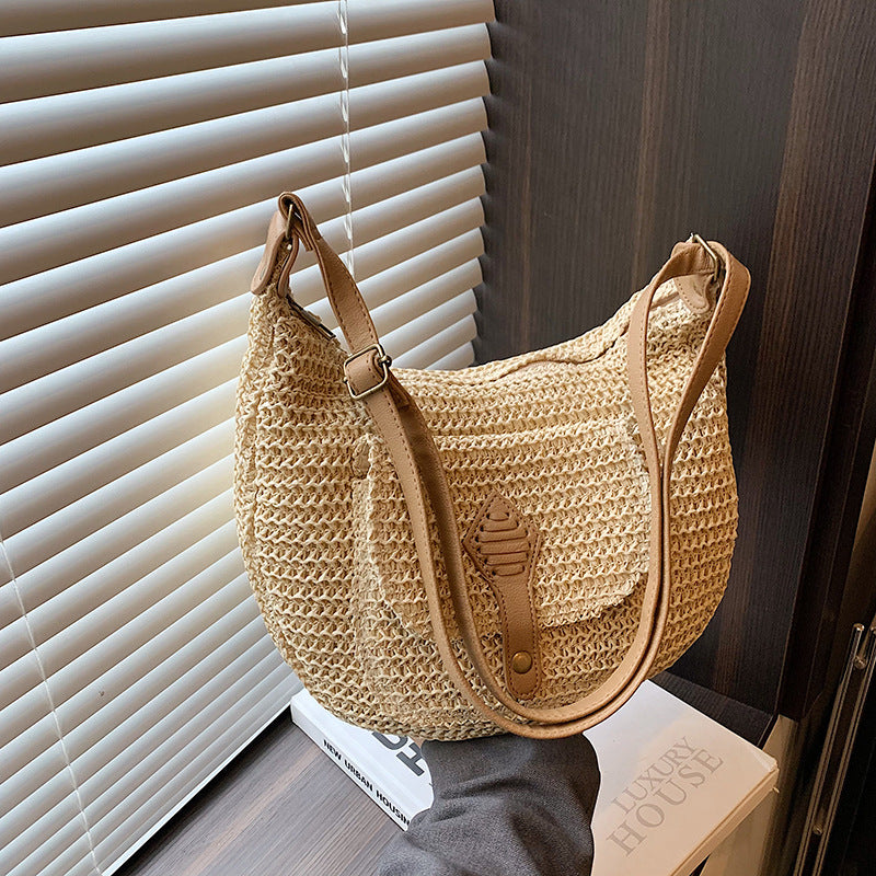 Women Casual Vacation Straw 2026 Summer New Versatile Shoulder Underarm Saddle Large Beach Bag