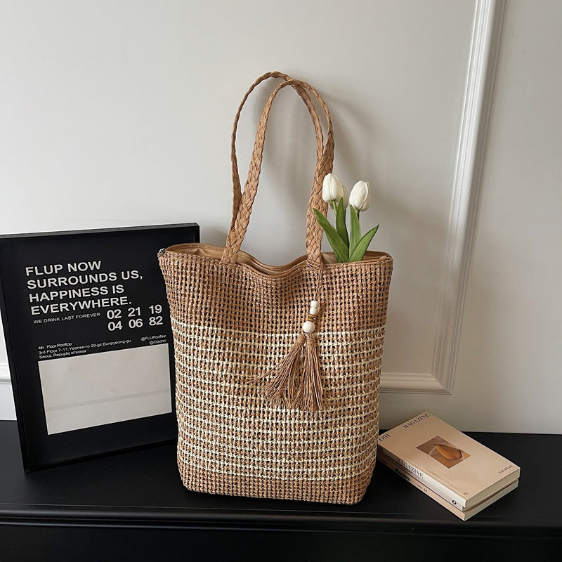 Women Lazy Woven 2026 New Tassel Straw Beach Large Shoulder Bag