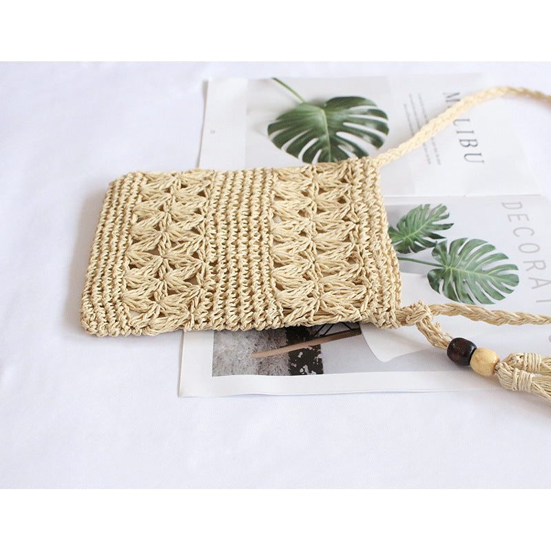 Straw Bag New Style Shoulder Crossbody Women'S Bag Handwoven Beach Bag Hollow Tassel Literary Casual Versatile Small Bag