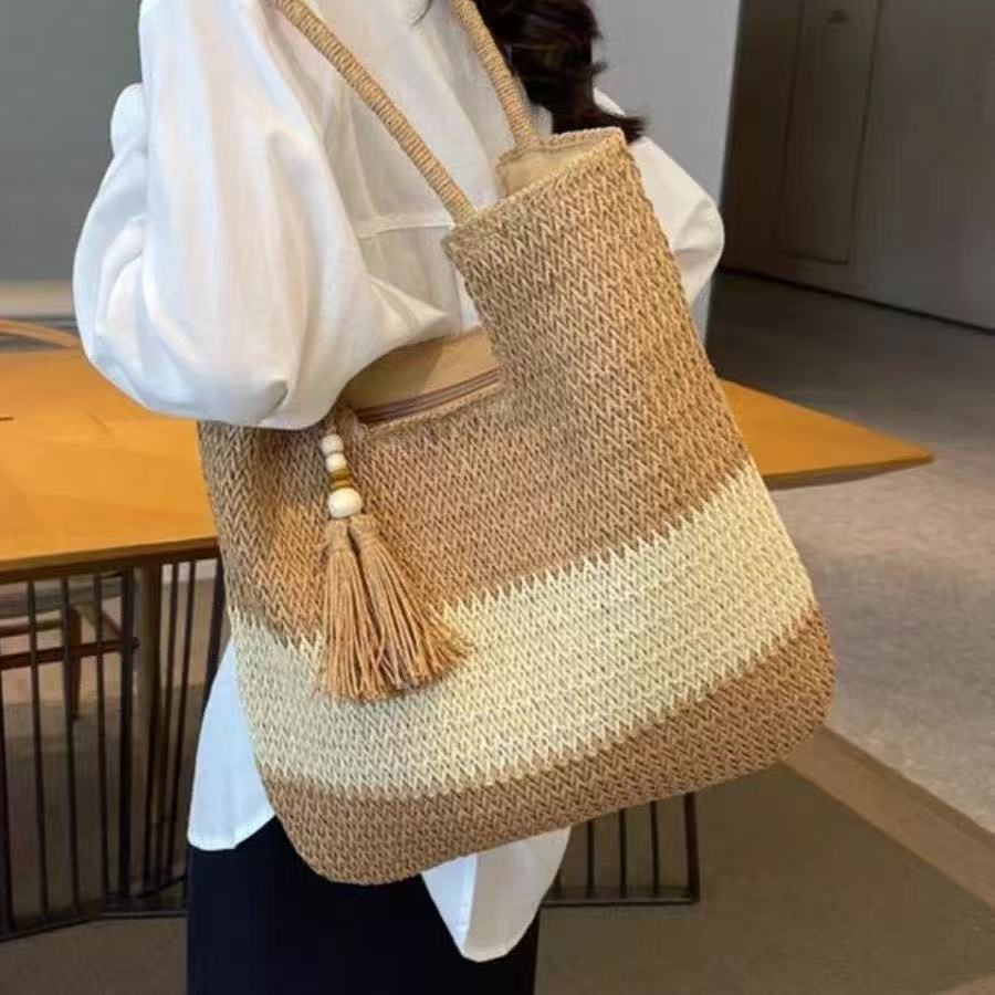 Woven Straw Large Capacity Handmade Beach Tote Bag