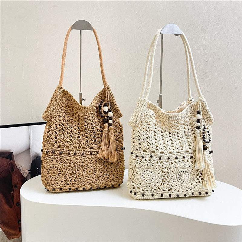 Simple Crochet Large Capacity Beach Resort Style Shoulder Commuter Bag