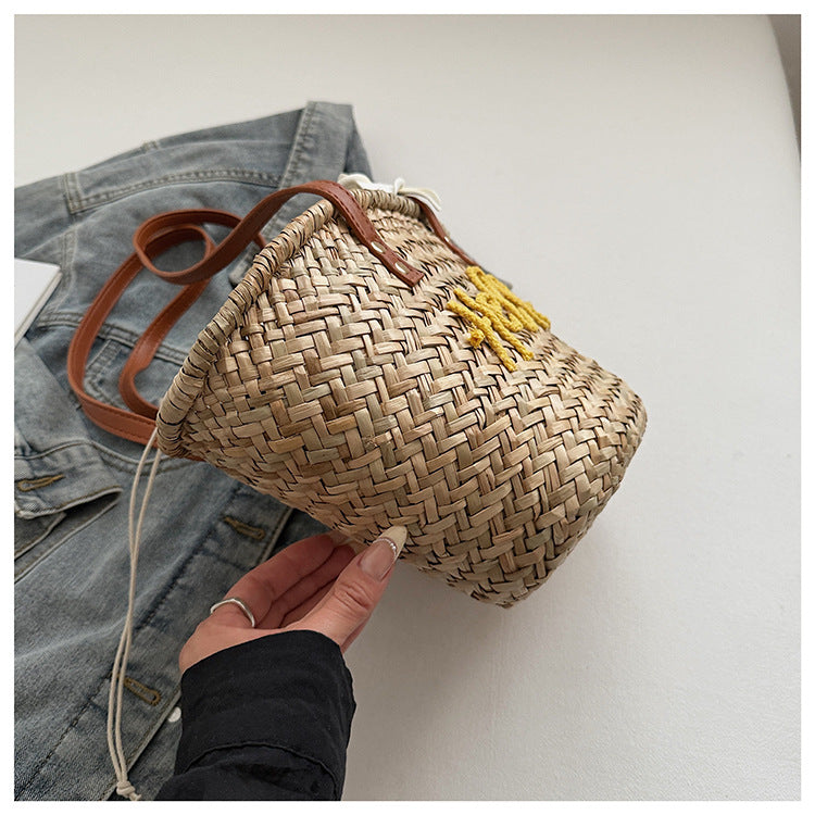 Women Straw Beach Summer Woven Shoulder Underarm Basket Tote Bag