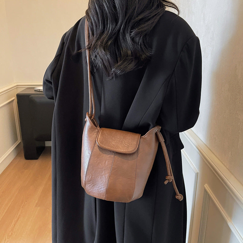 Women Versatile Maillard Bucket 2026 New Premium Vintage Shoulder Crossbody Bag