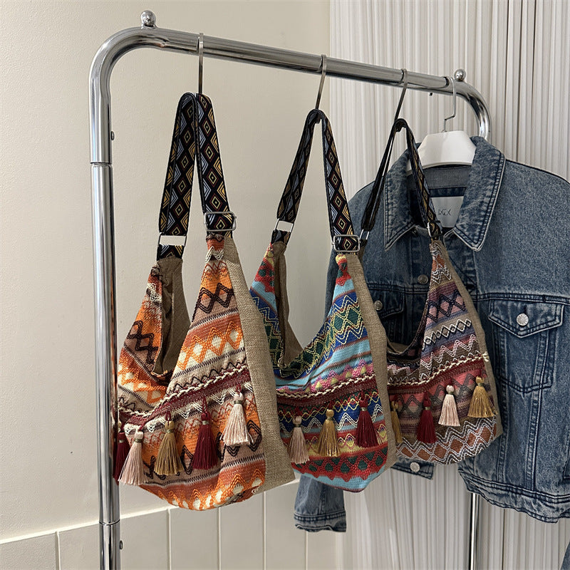 Large-Capacity Fashionable Ethnic Style Tassel Casual Bag 2026 New Versatile Canvas Shoulder Crossbody Bag Tote Bag