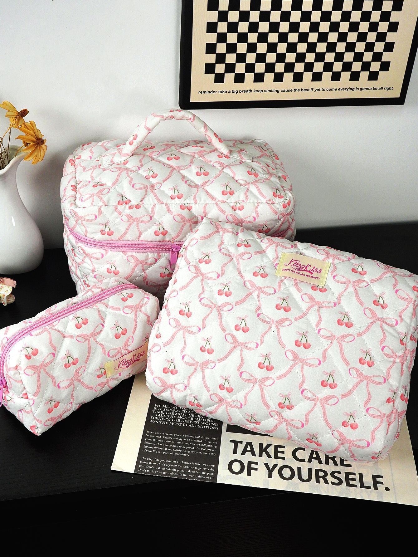 Canvas Striped Octagonal Large-Capacity Toiletry Bag