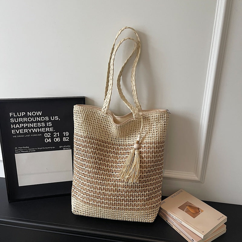 Women Lazy Woven 2026 New Tassel Straw Beach Large Shoulder Bag