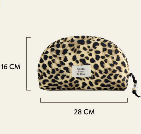 Shell Shape Leopard Print Toiletry Bag