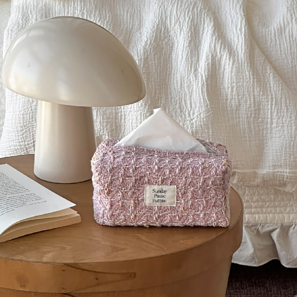 Jacquard Tissue Holder