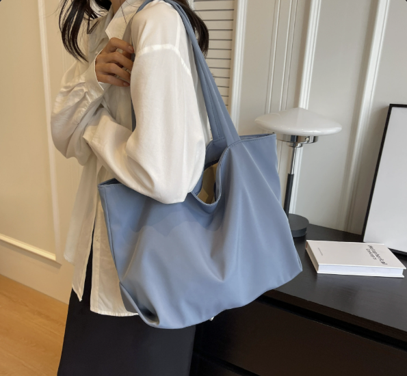 Oversized Lightweight Large Capacity Everyday Tote Bag