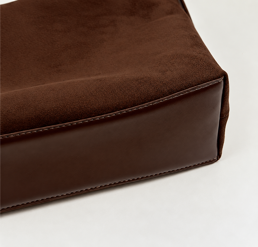 Minimalist Suede Hobo Bag with Adjustable Strap and Zipper