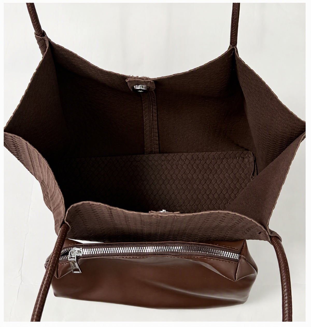Minimalist Woven Shoulder Tote Bag with Paneled Stitching