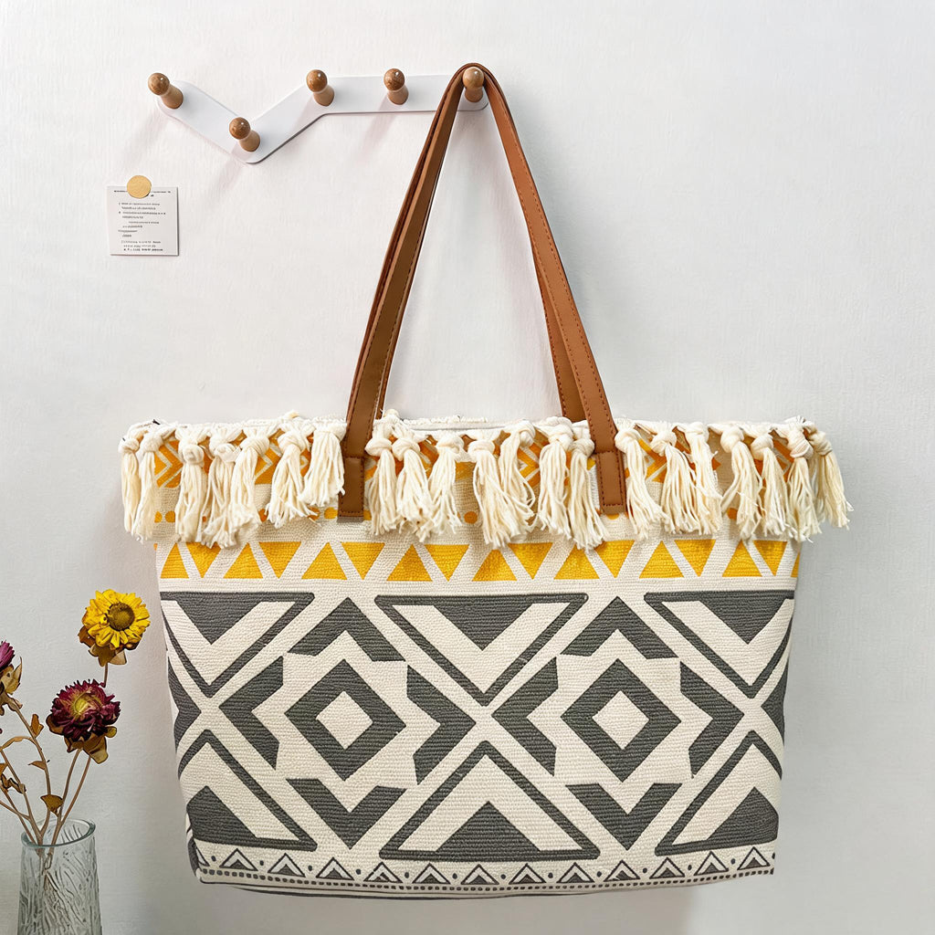 Retro Hand-Woven Cotton Linen Tassel Bag