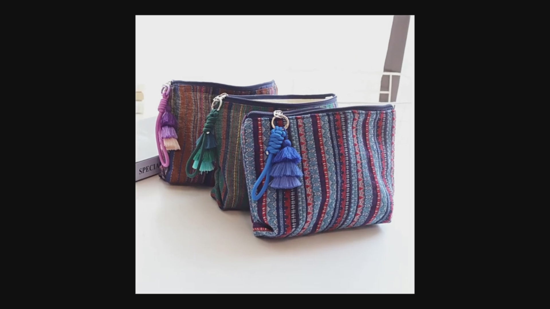 Women Colorful Stripe Tassel Handheld Ethnic Zipper Travel Pouch