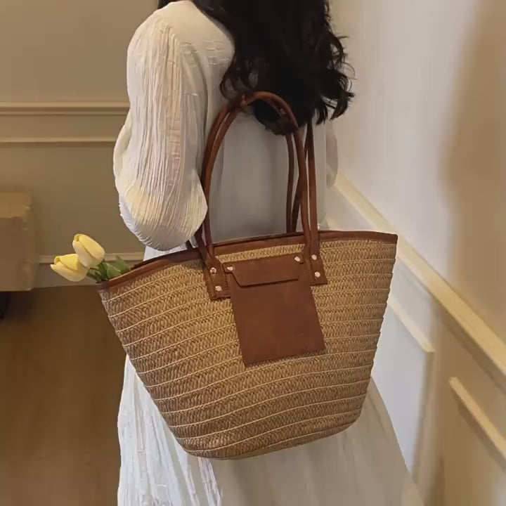 Women Travel Vacation Straw 2026 Summer New Woven Handheld Large Tote Bag