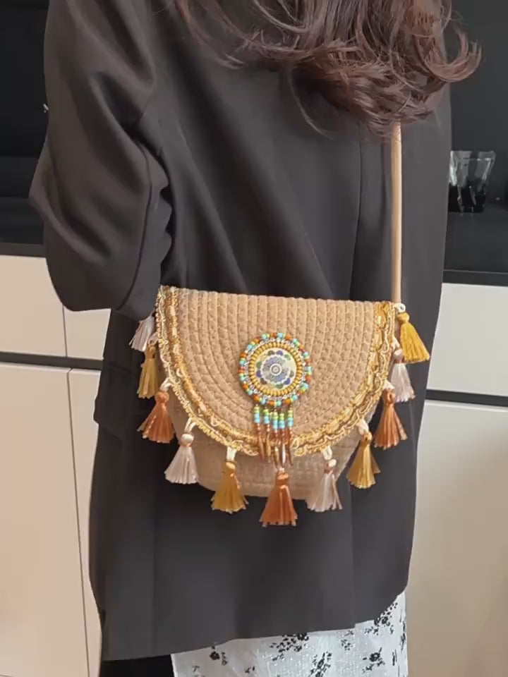 Women Bohemian Tassel 2026 New Ethnic Woven Beach Crossbody Phone Bag