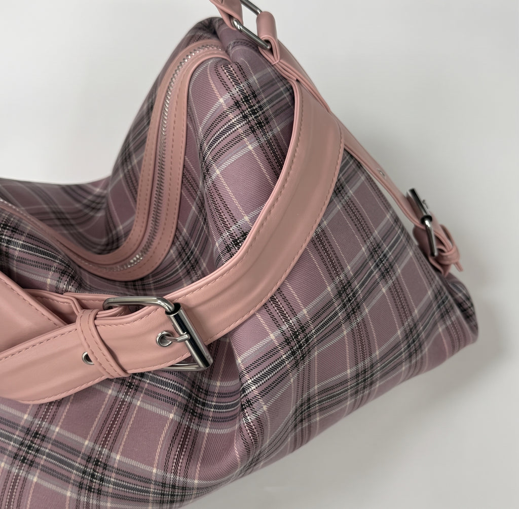 Vintage Plaid Handbag with Buckle Detail and Convertible Crossbody Strap