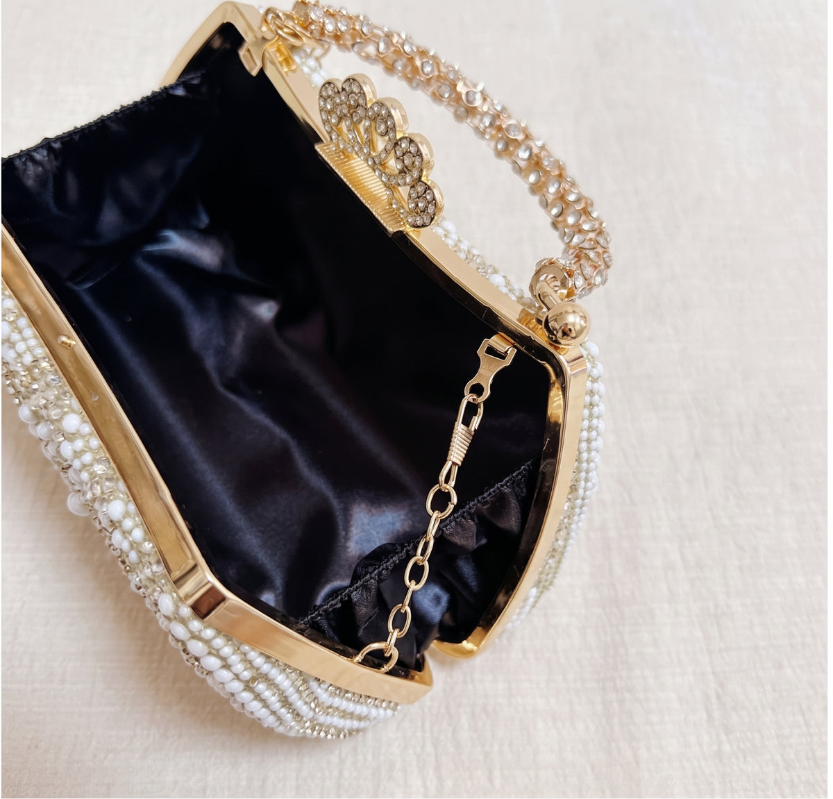 Shining Rhinestone Clutch Bag with Chain Strap