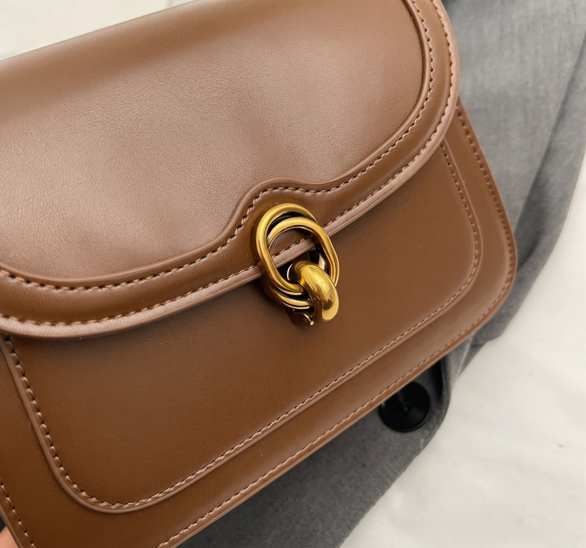 PU Leather Flap Crossbody Bag with Metal Clasp