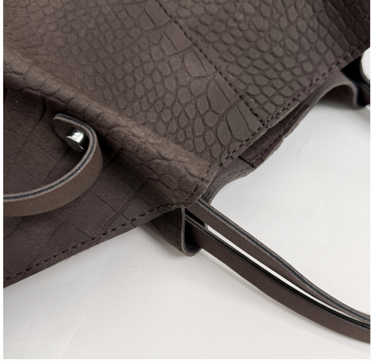 Vintage Croc Embossed PU Leather Oversized Tote Bag