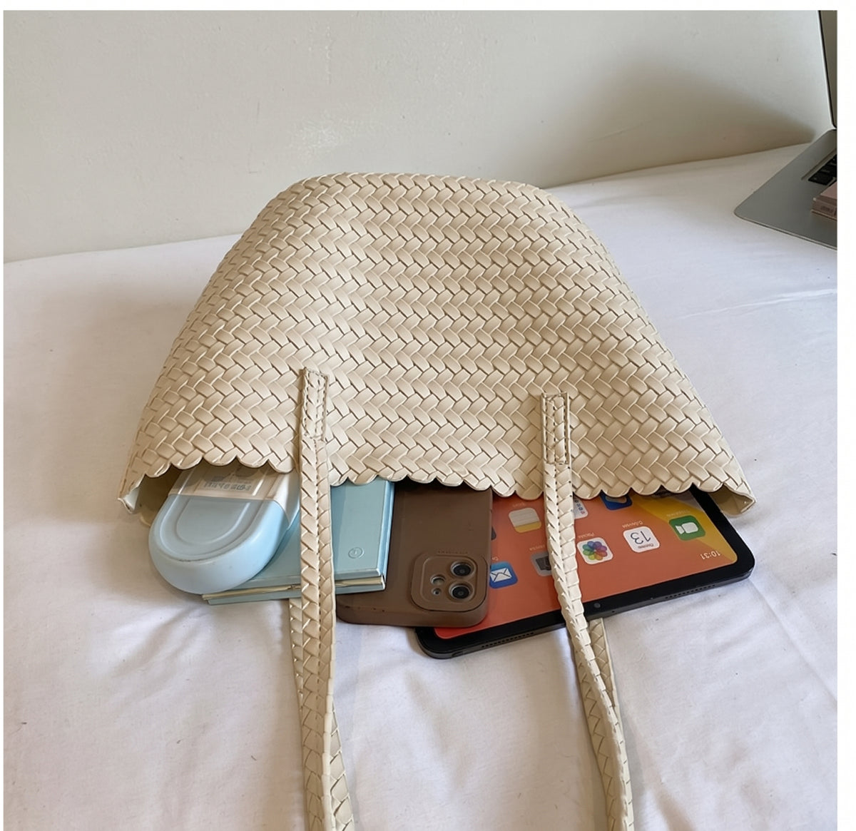 Woven PU Leather Shoulder Tote Bag with Scalloped Edge