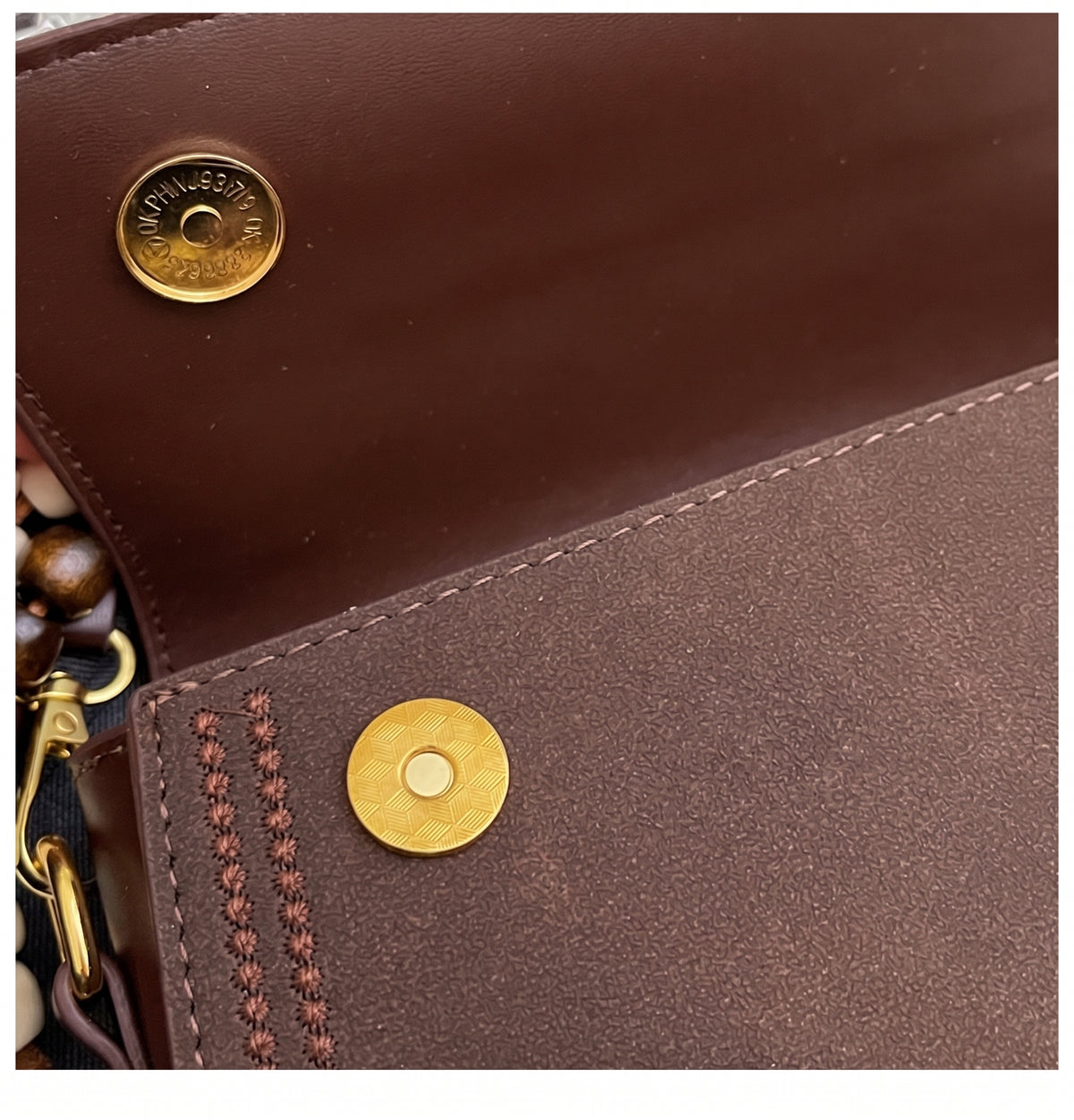 Vintage Buckle Flap Handbag with Elegant Buckle Details