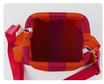 Striped Kiss Lock Adjustable Shoulder Strap Crossbody Bag